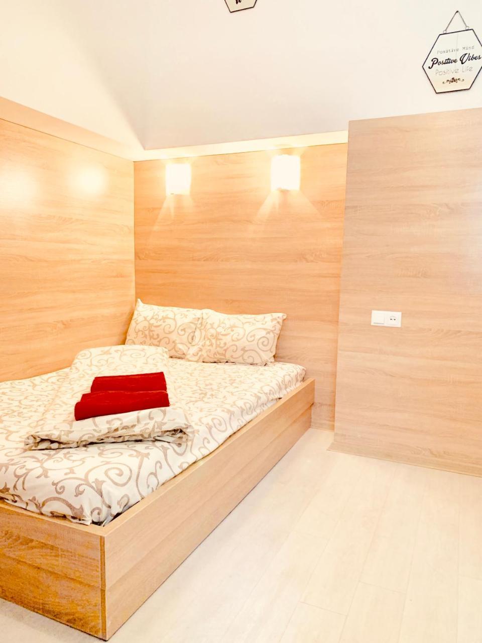 Mini Smart Apartments In The Central Part Of Львів Екстер'єр фото
